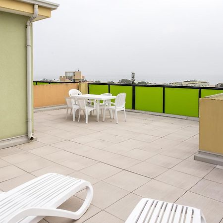 Castello Apartment Бибионе Екстериор снимка