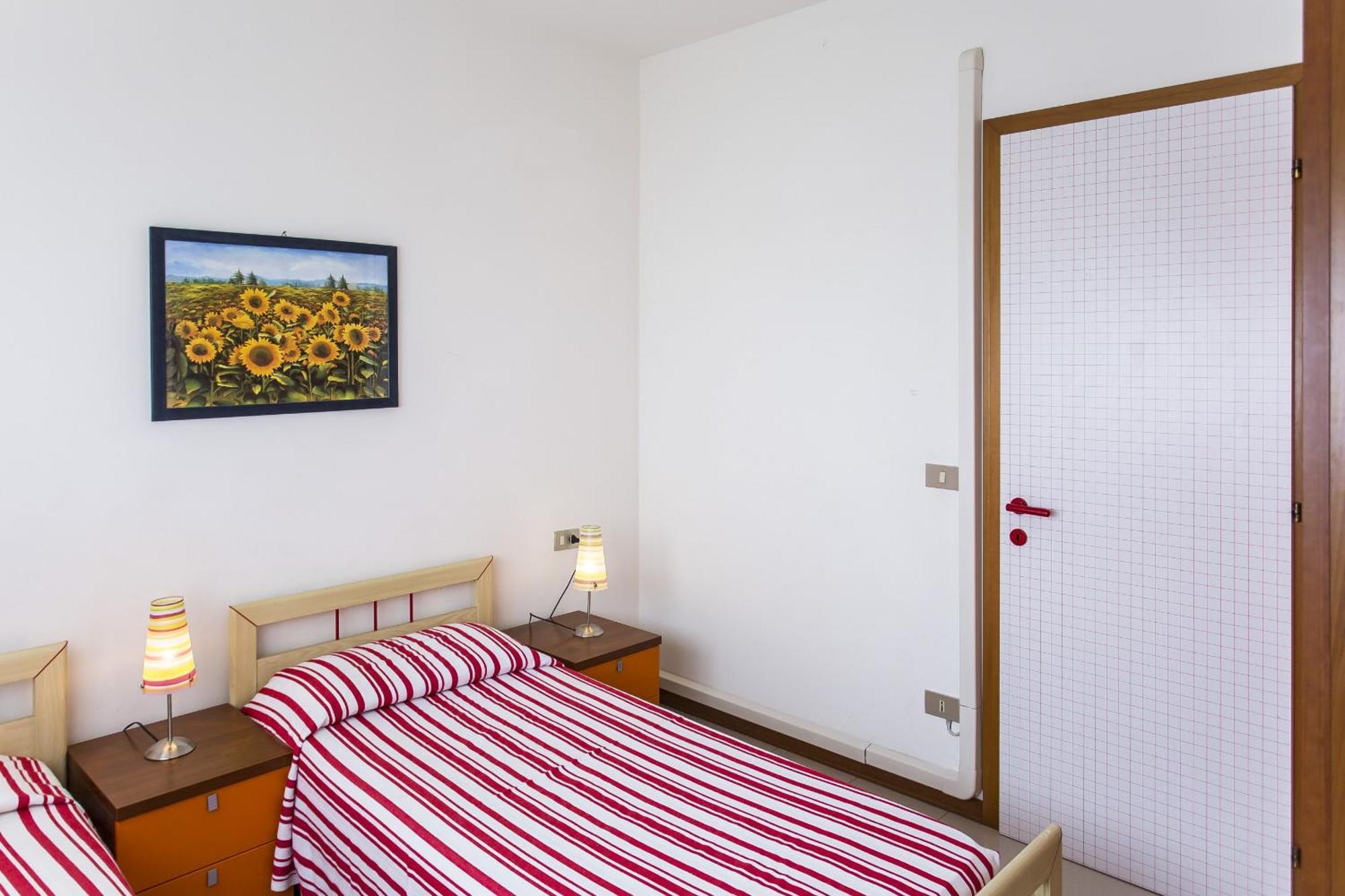 Castello Apartment Бибионе Екстериор снимка