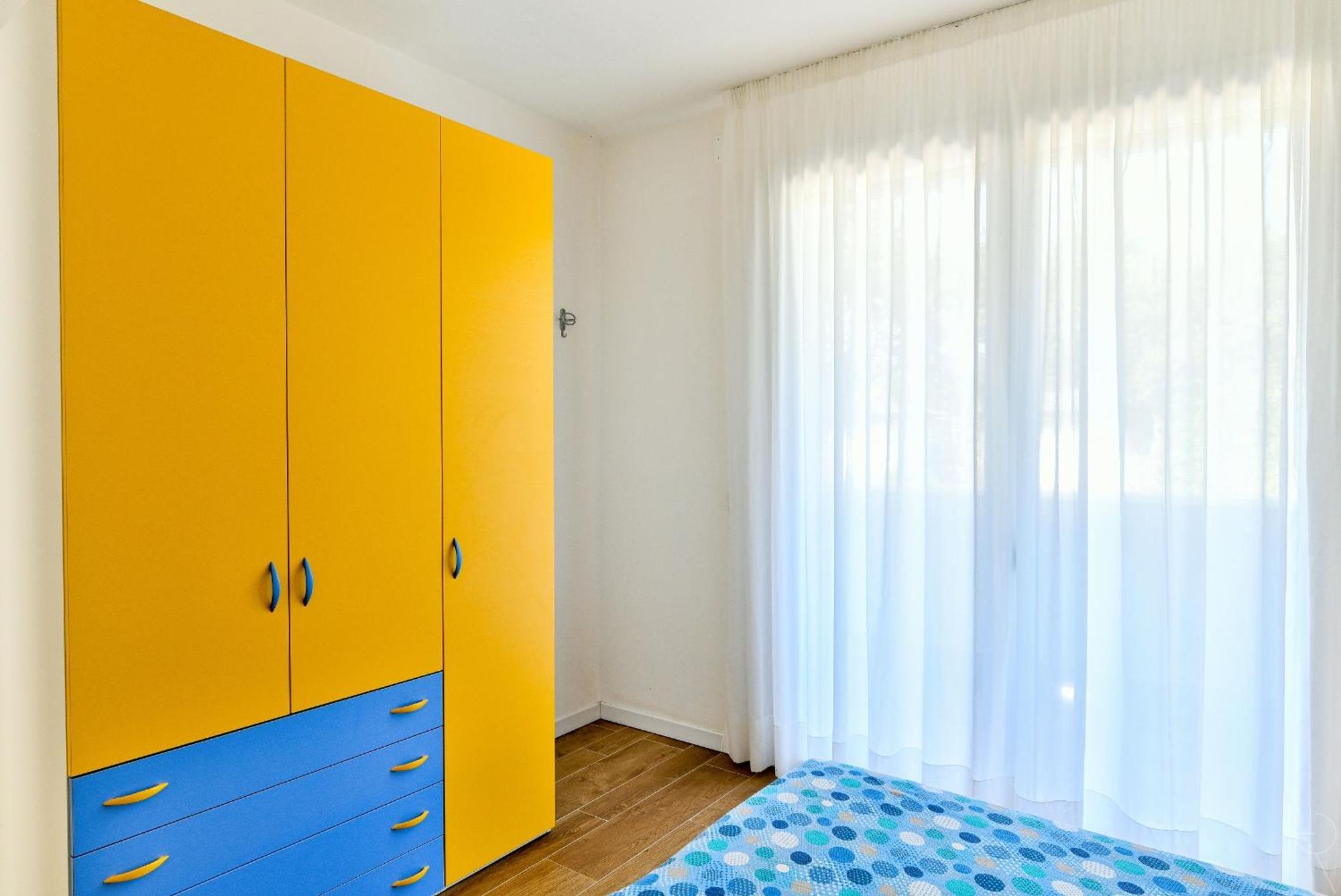 Castello Apartment Бибионе Екстериор снимка